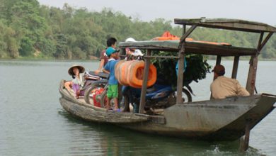 song ta trach Huế