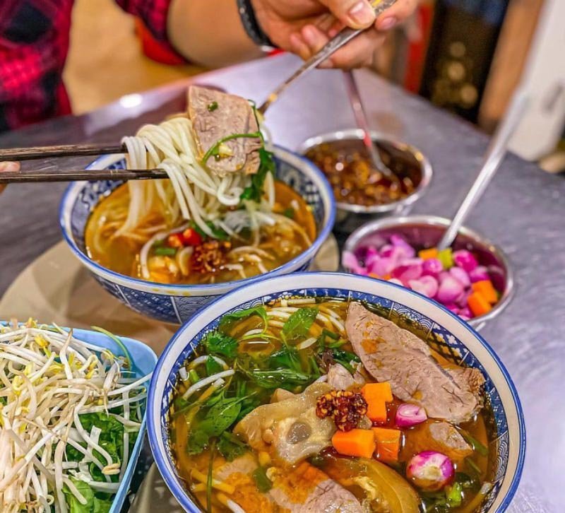 Bun bo Hue